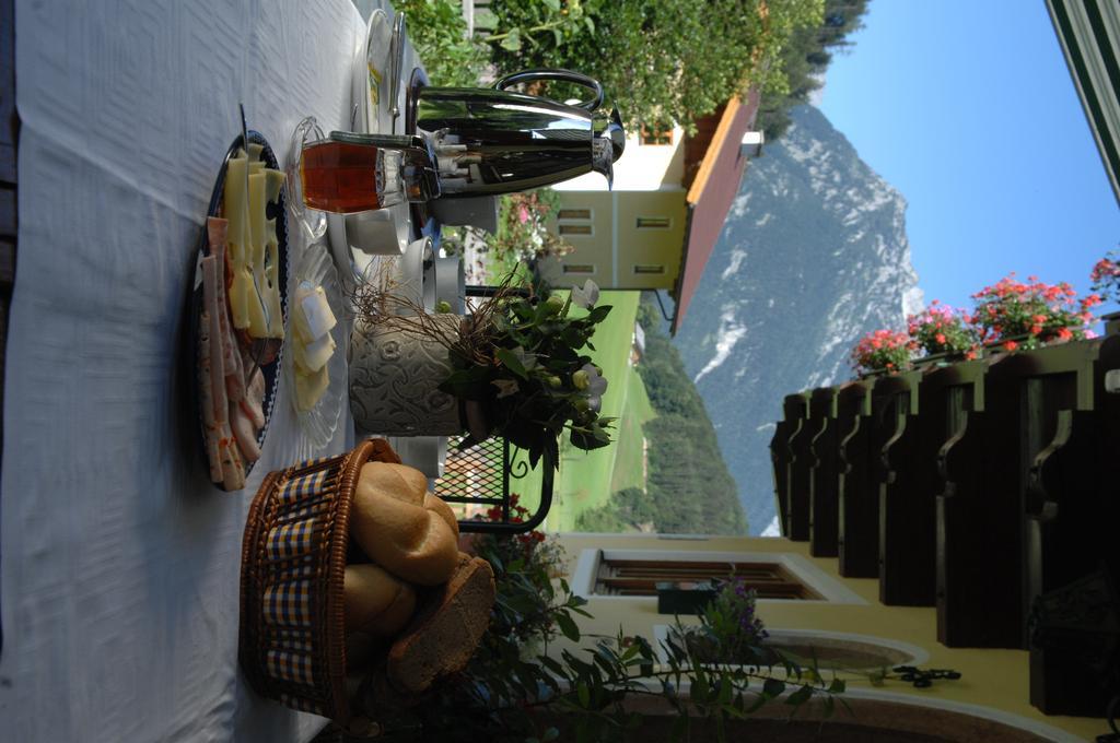 Hinterkellaubauer Bed & Breakfast Kuchl Luaran gambar